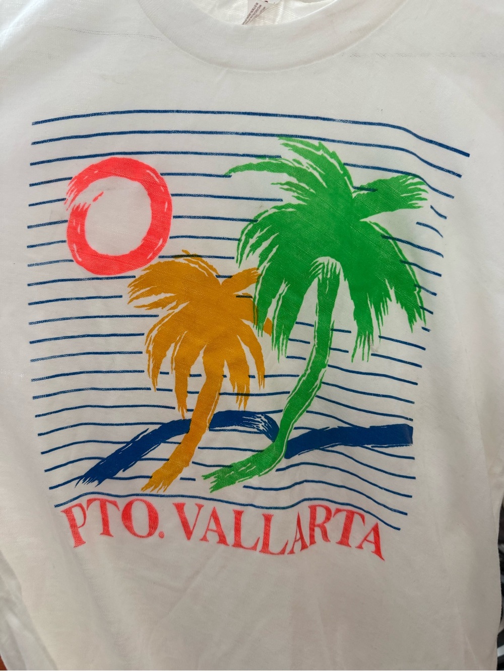 White 'Pto. Vallarta' Graphic Tee with Palm Print